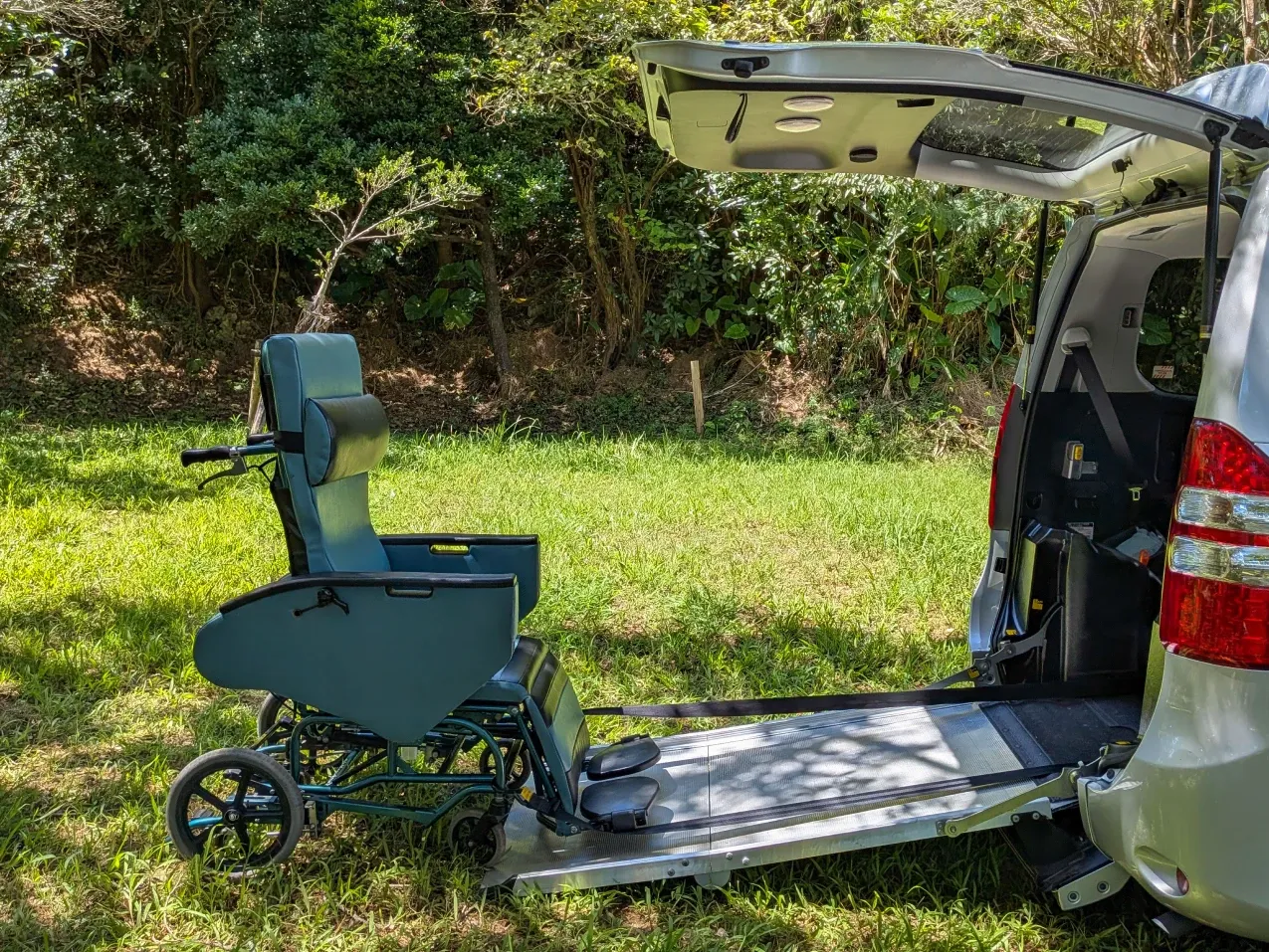 介護型車いす2